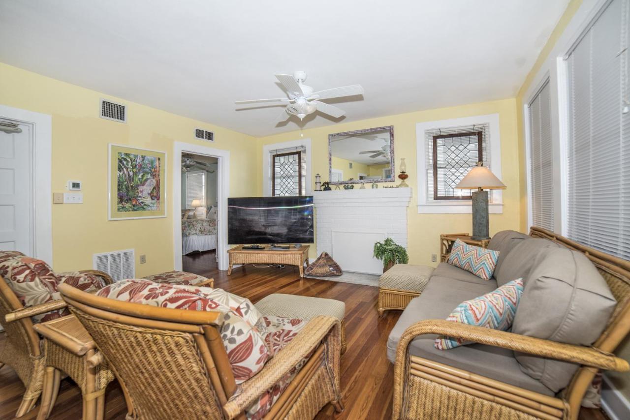 Sun N Fun Beachfront Vacation Rentals Indian Shores Exterior foto