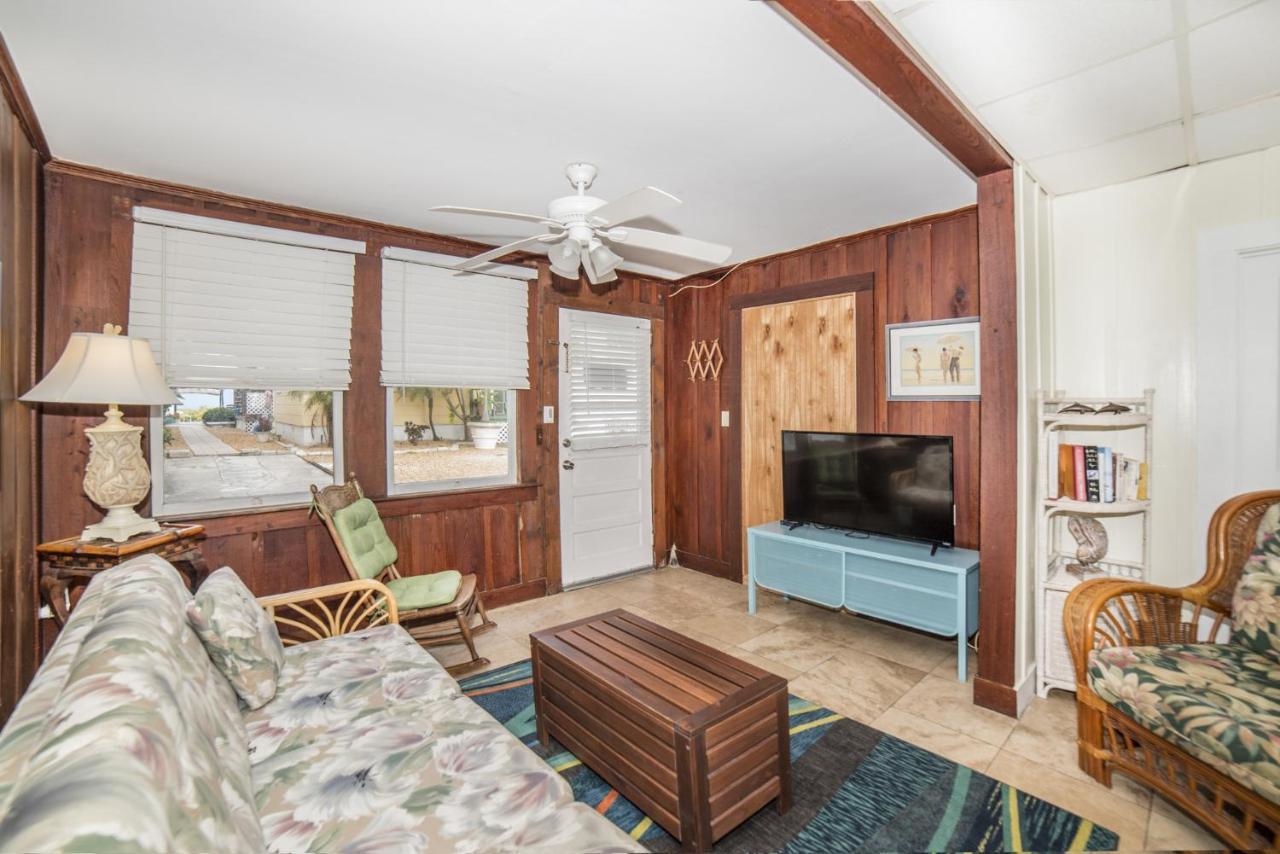 Sun N Fun Beachfront Vacation Rentals Indian Shores Exterior foto